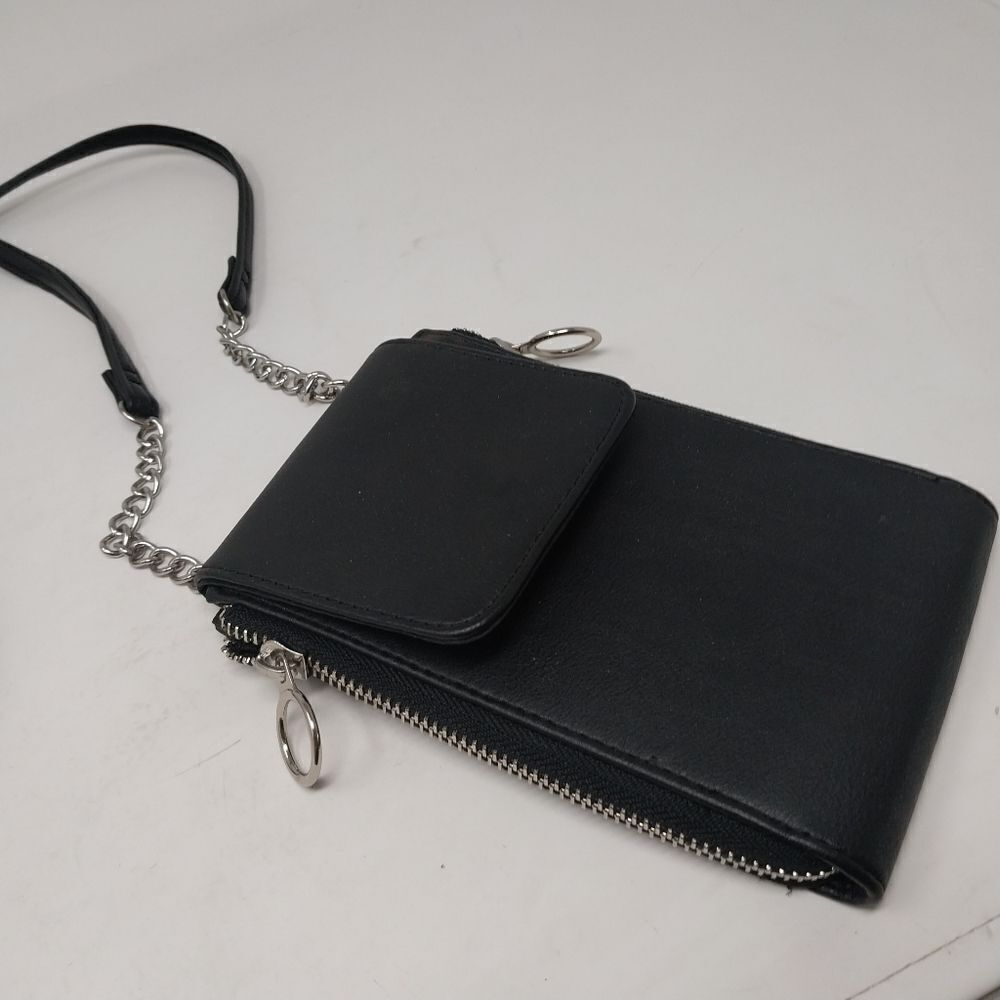 EXPRESS CROSSBODY BAG - Picture 3 of 11